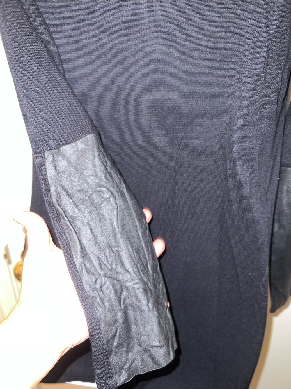 Black Long Sleeve Scoop Neck Women's Top - Picture 4 of 7